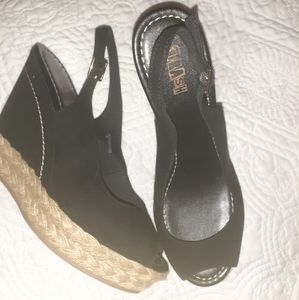 Black and Strap Wedge